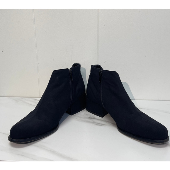 Prada flat black ankle boots 35 - Picture 6 of 12